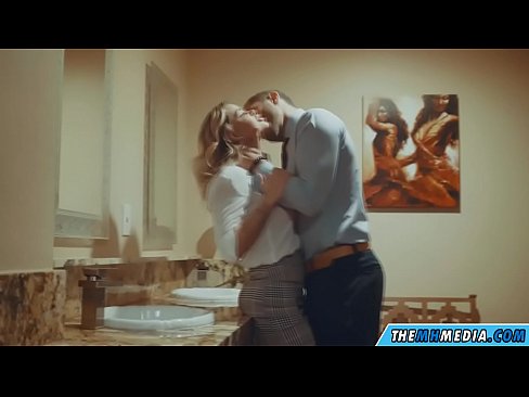 ❤️ Коли грудаста блондинка спокушає вас у громадському туалеті ❤️❌ Супер секс на порно uk.rionews.top ❤